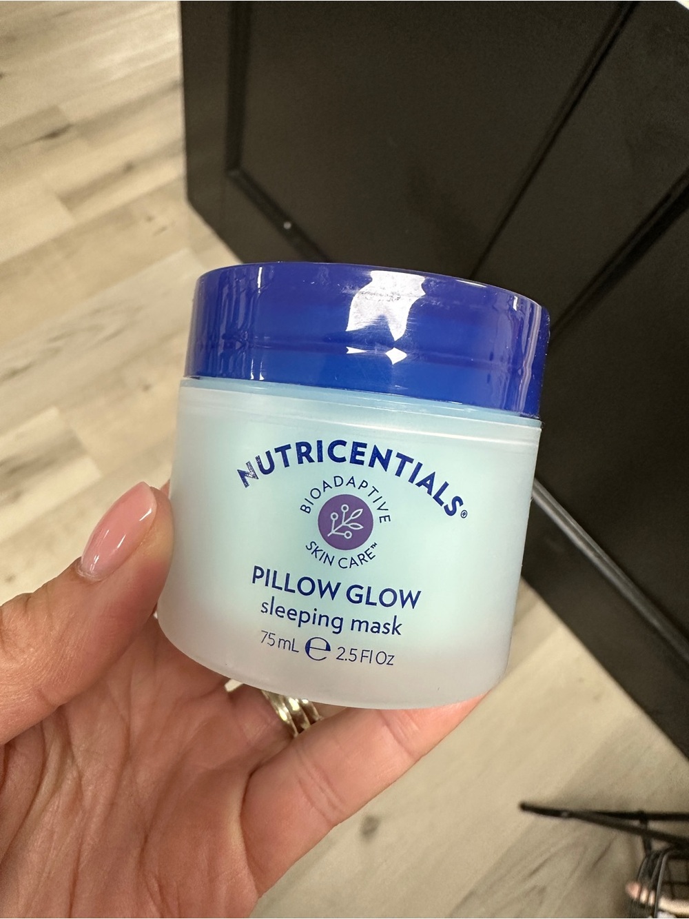 Nu Skin Pillow Glow Sleeping Mask